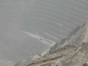 c046-1.jpg